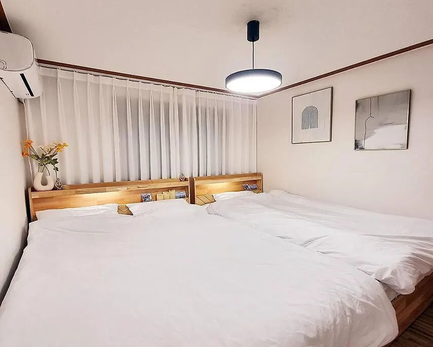 Hongik Hongdae Yeonnam Hoi-House Apartman Szöul 0*,