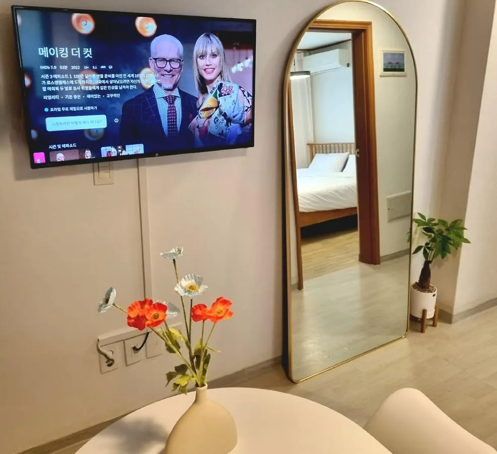 Hongik Hongdae Yeonnam Hoi-House Apartman Szöul 0*,